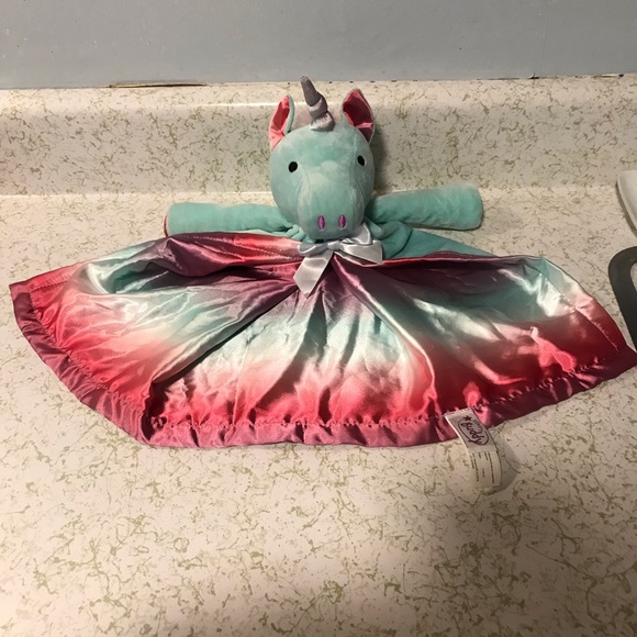 Scentsy Blankie Buddy Zoe the Unicorn Berry Fairytale Lovey Security Blanket - Picture 2 of 7